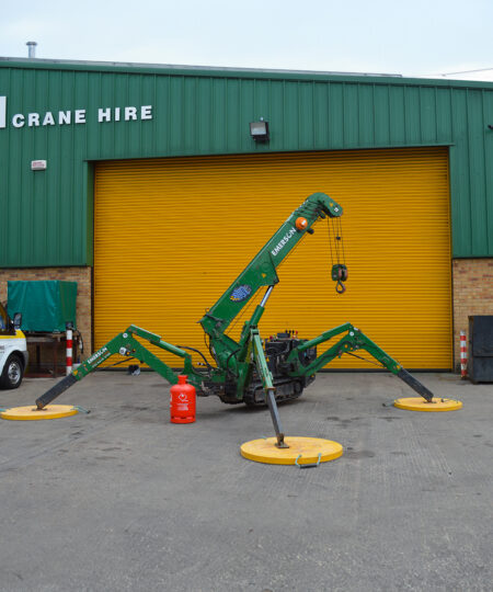 UNIC 295 3T Spider Crane